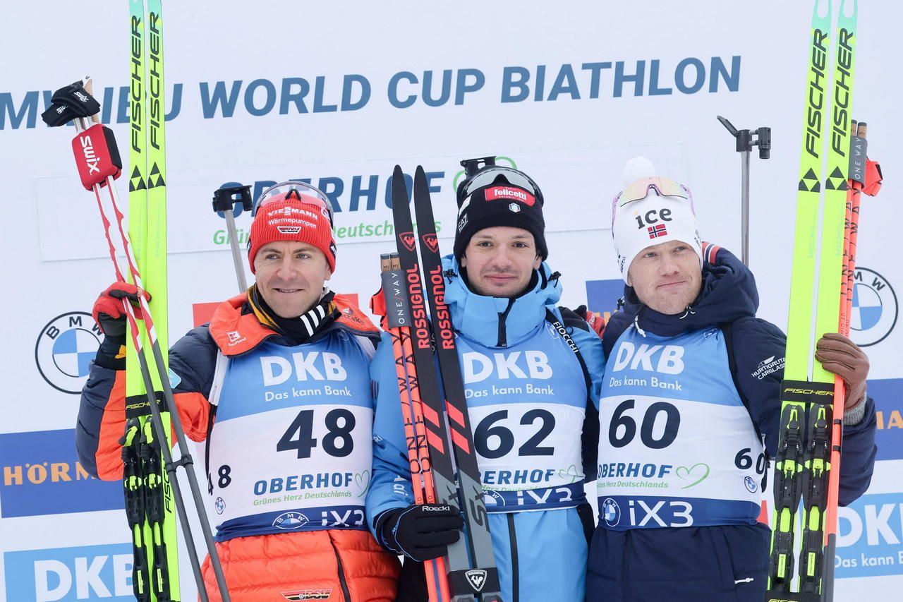 Giacomel_Oberhof_Podium.jpg