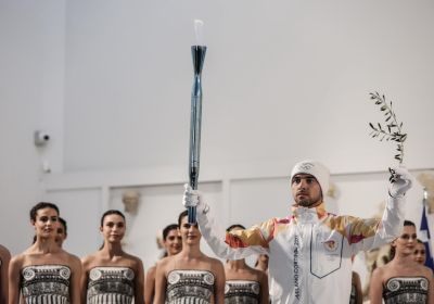 Olimpia: accesa la fiamma di Milano Cortina 2026