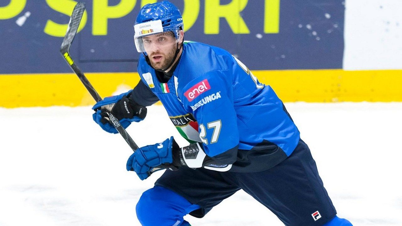 Thomas William  LARKIN