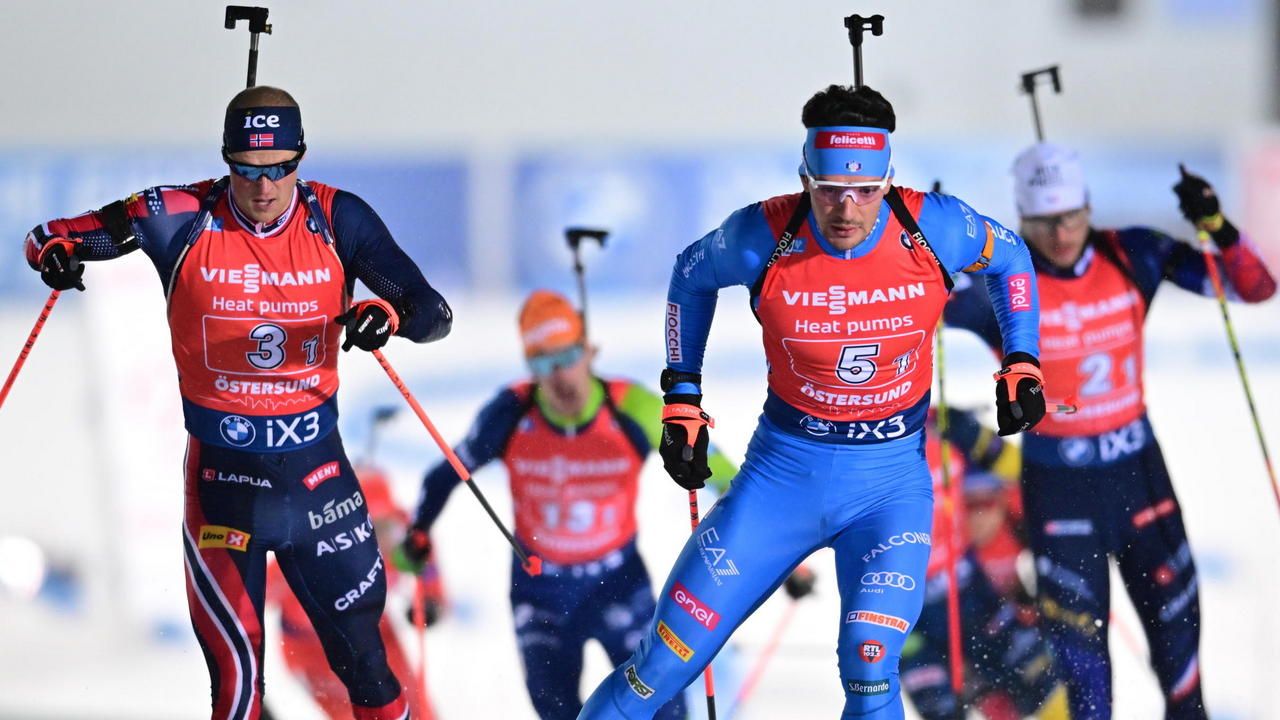 Mass start: Giacomel domina la 15 km di Annecy e ottiene il terzo successo in Coppa del Mondo