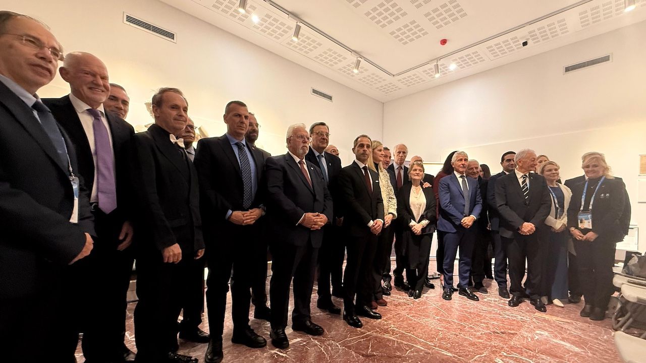  Firmata la dichiarazione della Tregua Olimpica a Olimpia. Coventry: i giovani devono sognare