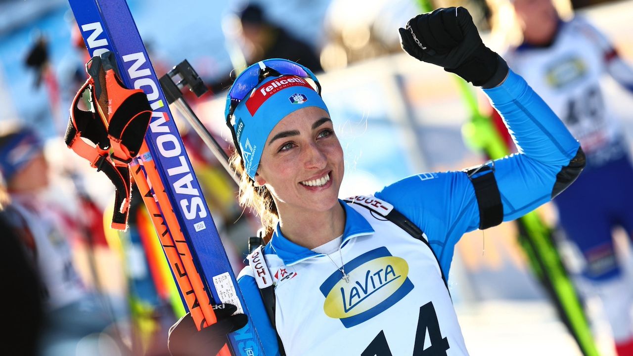 Il ritorno di Lisa Vittozzi: l’azzurra firma un inseguimento perfetto e trionfa in Coppa del Mondo dopo quasi due anni